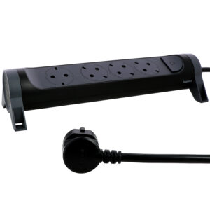 Priključnica 4x2p+E sa sklopkom 3m crna